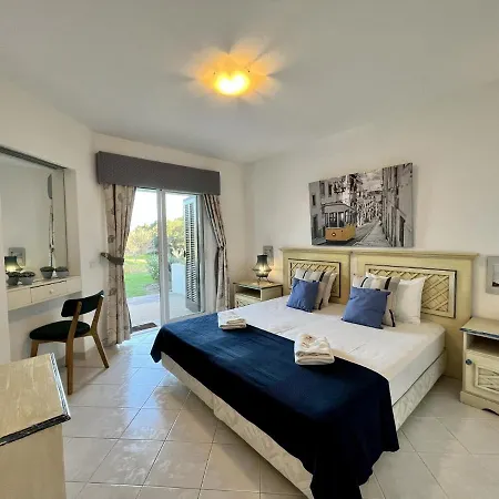 Albufeira Balaia Golf Vilage 1 With Pool By Homing Apartamento