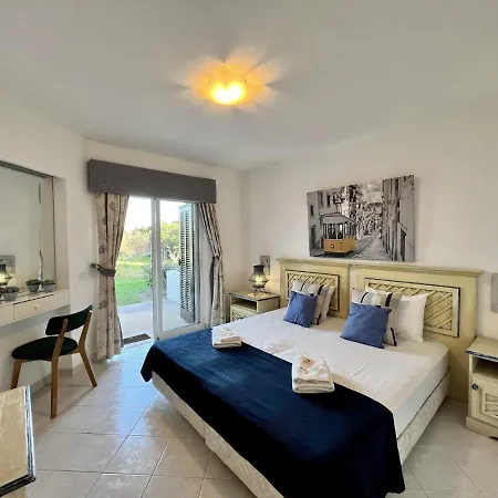 Albufeira Balaia Golf Vilage 1 With Pool By Homing Apartmán Branqueira